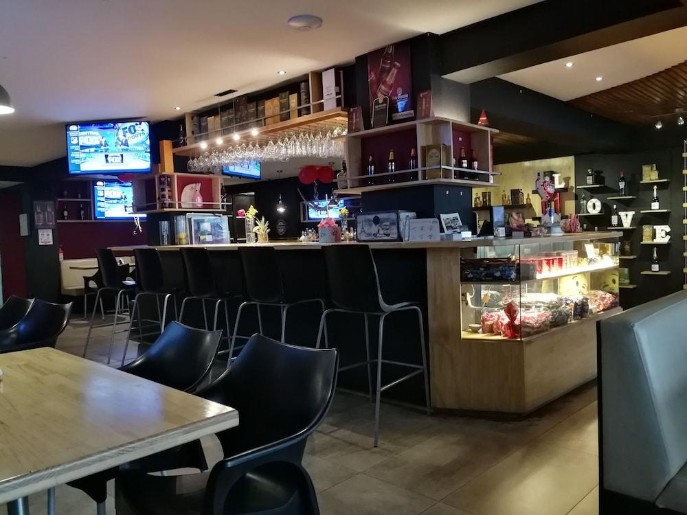 Aqua Granada Hotel Cali Zewnętrze zdjęcie