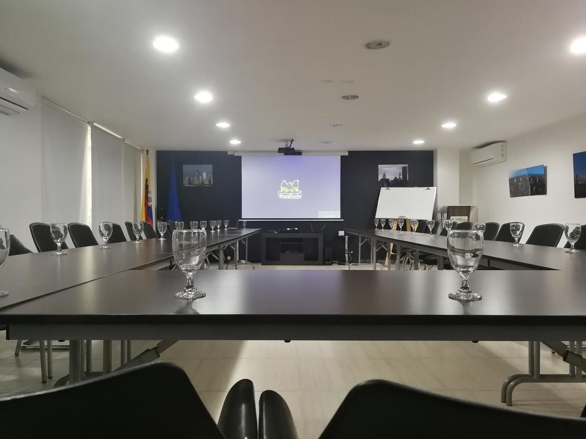 Aqua Granada Hotel Cali Zewnętrze zdjęcie